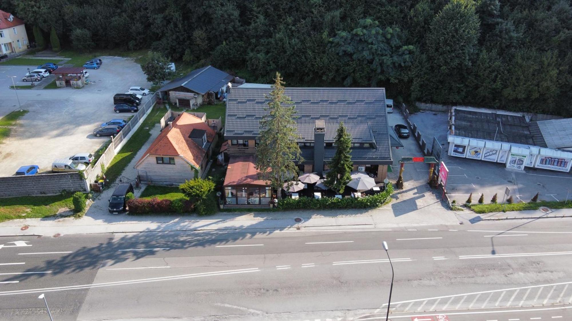 Reich Motel Velenje Exterior photo